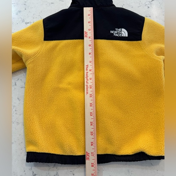 THE NORTH FACE Boys' Denali Jacket (Little Big Kid) Sz XS 6 Summit Gold Fleece - Picture 9 of 14